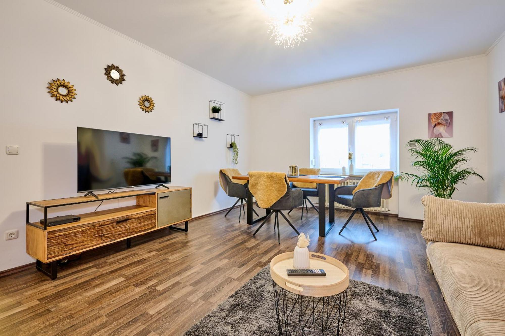 Apanoxa Homes I Zentral I Geschaefts- Und Monteurswohnung シュトラウビング エクステリア 写真